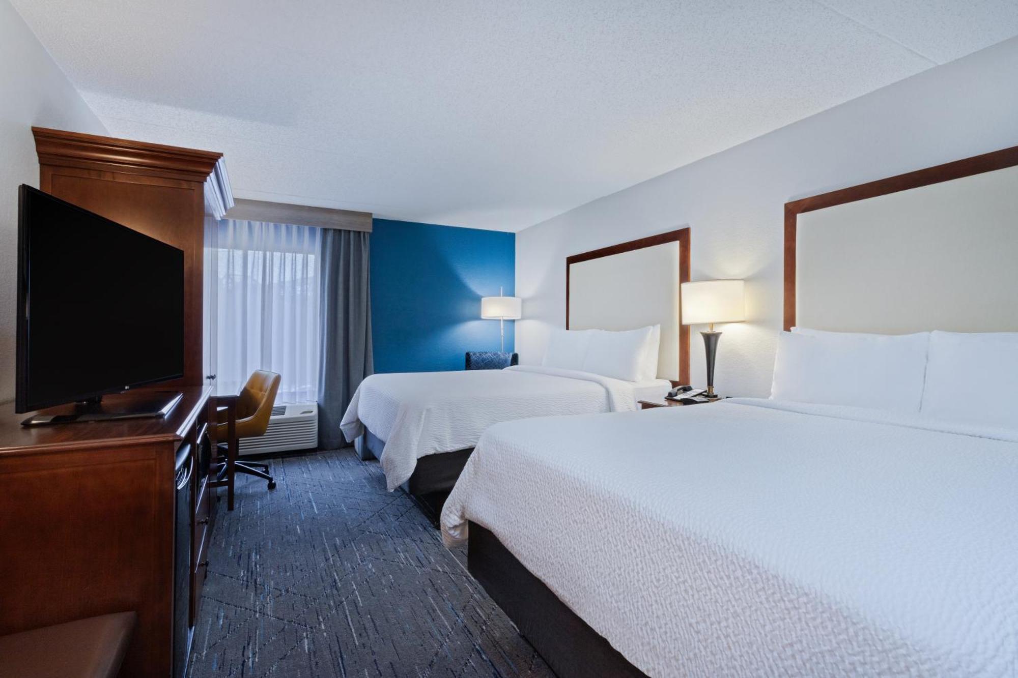 Holiday Inn Express & Suites Cincinnati Riverfront By Ihg Ковингтън Екстериор снимка